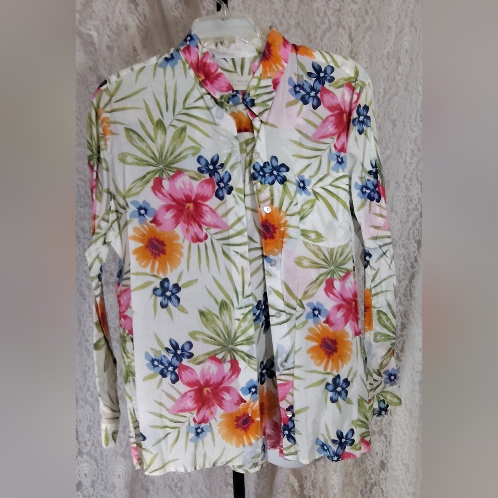 First Issue (Liz Claiborne) Floral Print Light Voile Cotton Top